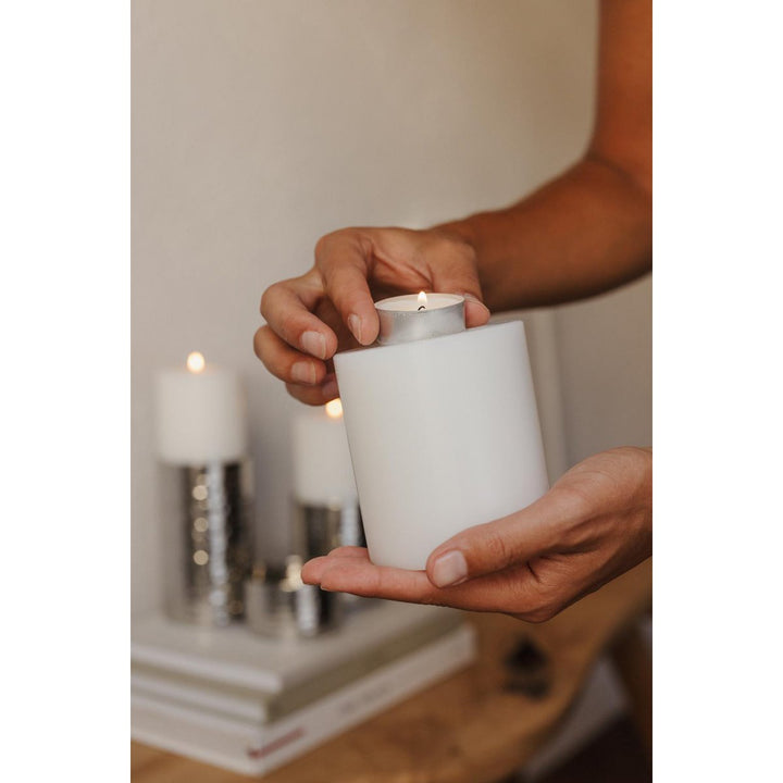 Bougies permanente Cornelius (hauteur 15 cm, Ø 10 cm), blanche, photophore résistant à la chaleur jusqu’à 90 °C
