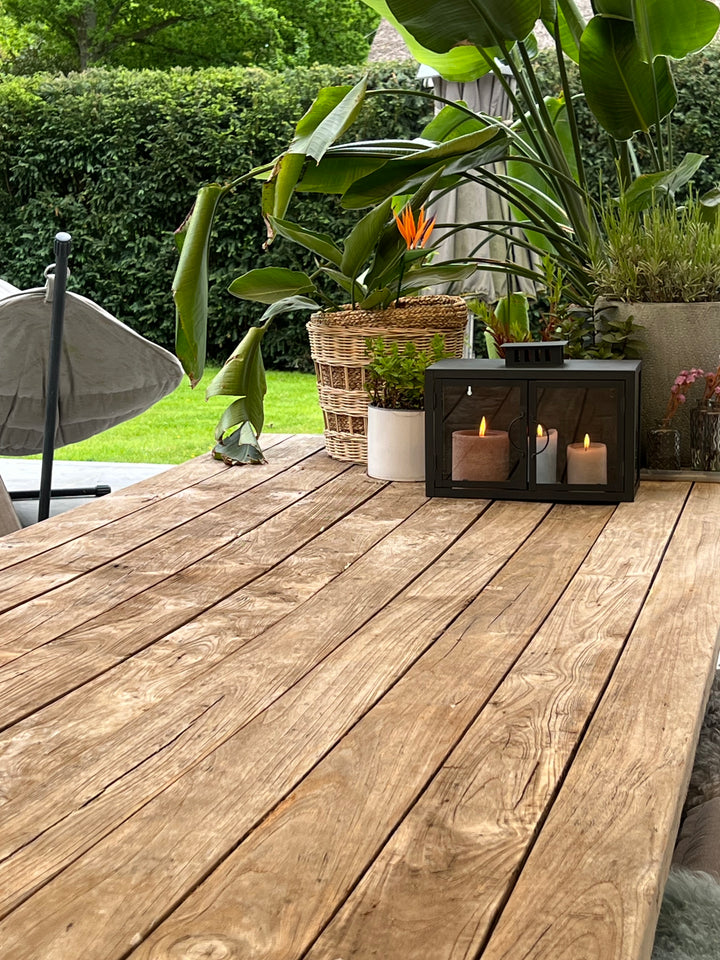 Lanterne d’Extérieur en Métal Noir Mat | Élégante et Polyvalente