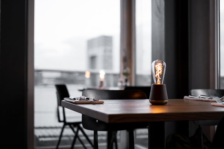 ONE OAK | Humble Lights |  LAMPE LED RECHARGEABLE