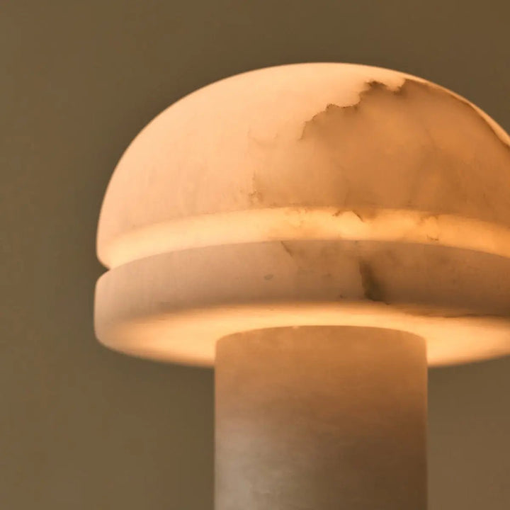 Lampe de chevet avec abat-jour dome en  Albâtre naturel