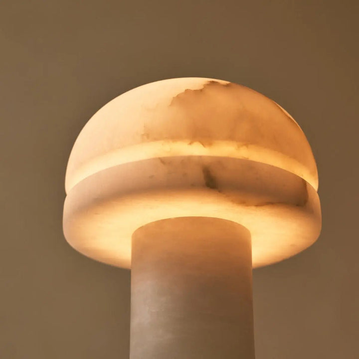 Lampe de table avec abat-jour dome en  Albâtre naturel