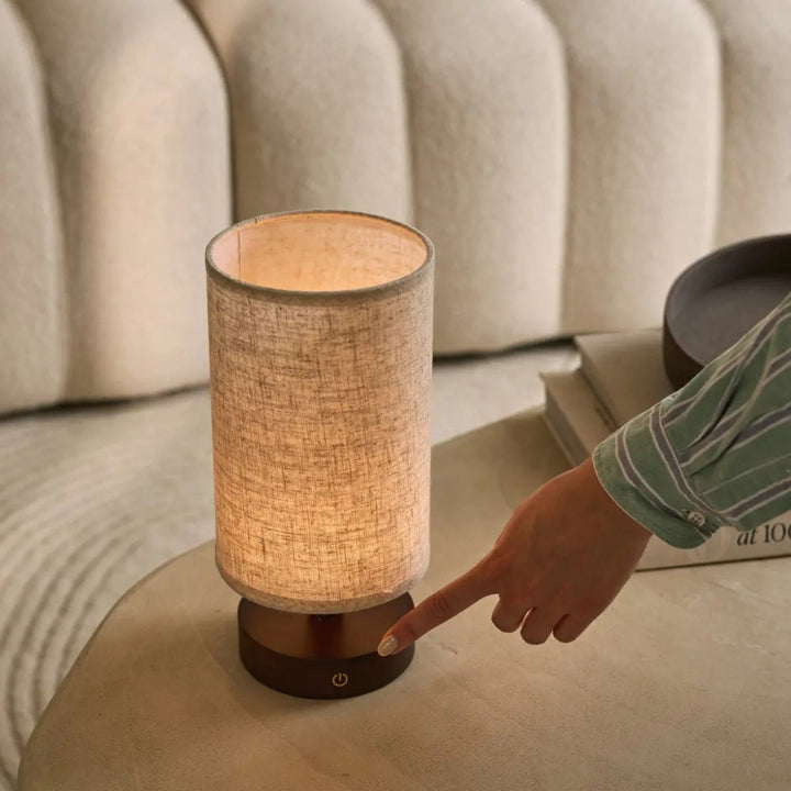 Lampe de table en bois brun foncé - rechargeable 8