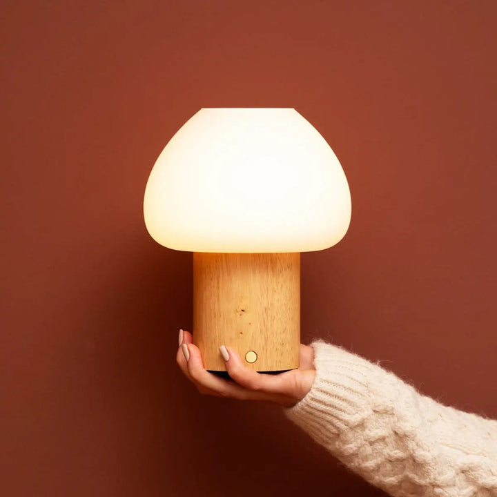 Lampe en bois marron clair  rechargeable 4