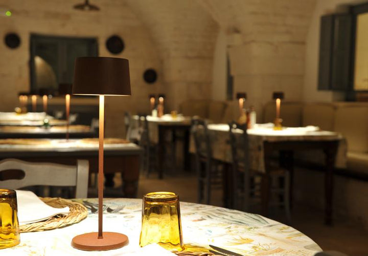 OLIVIA   ZAFFERANO  LAMPE LED RECHARGEABLE