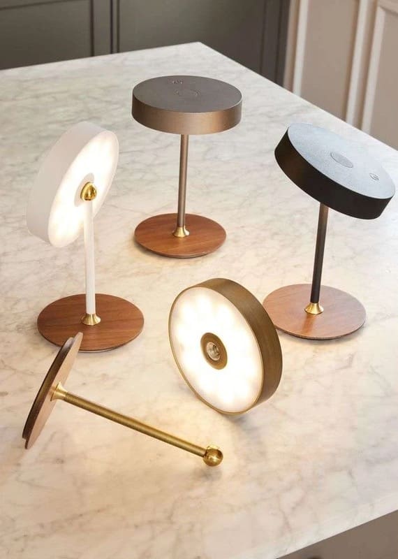 On the move | Halo Design Lampe Portable