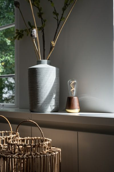 HUMBLE ONE WALNUT | LAMPE LED RECHARGEABLE