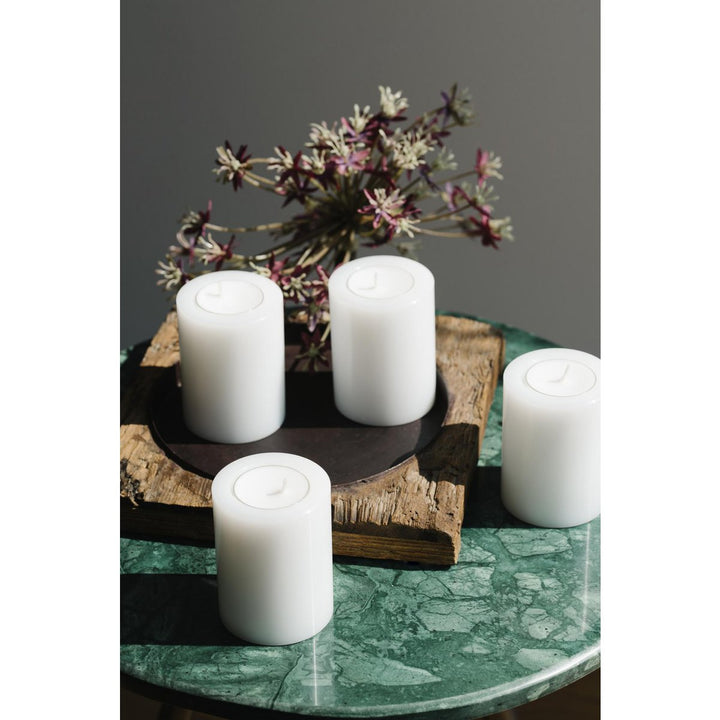 Set de 4 bougies permanentes Cornelius (hauteur 8 cm, Ø 6 cm), blanches, photophores résistants à la chaleur jusqu’à 90 dg