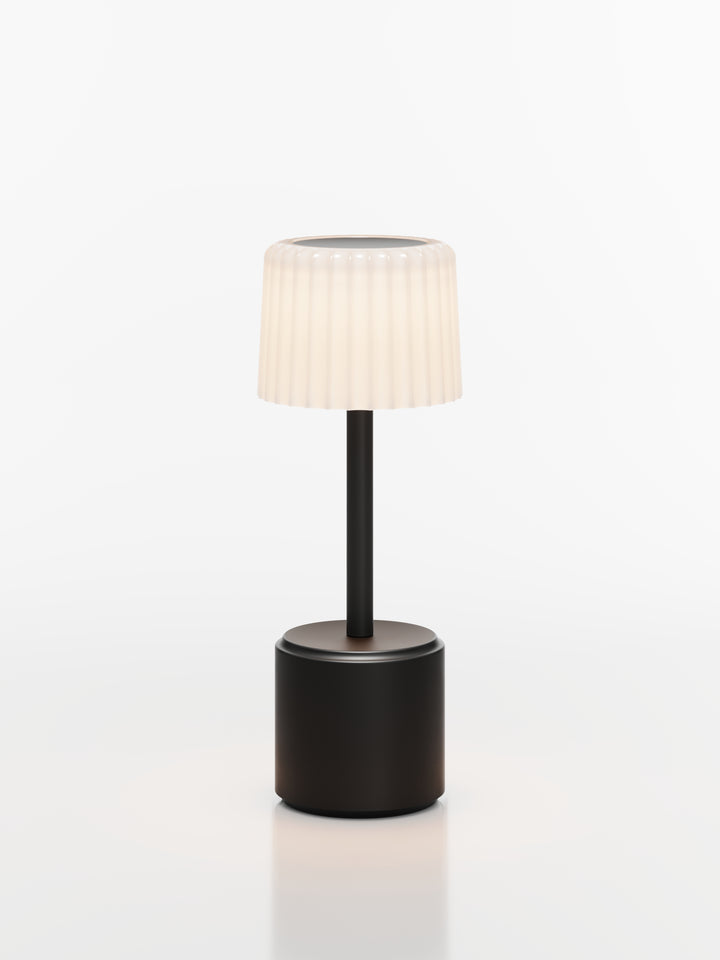 LAMPE NOIR COLLECTION VEGA TALL IMAGILIGHTS