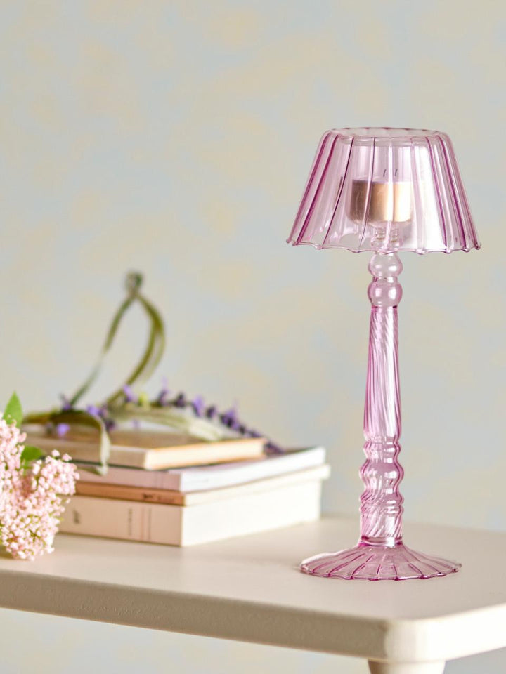 bougeoir en verre rose avec abat jour