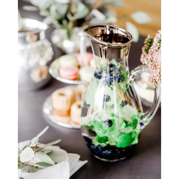 carafe eau soufle a la bouche  avec bord platine