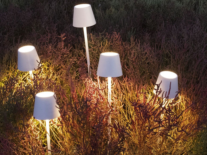 CORDLESS RECHARGEABLE LED LAMP GARDEN