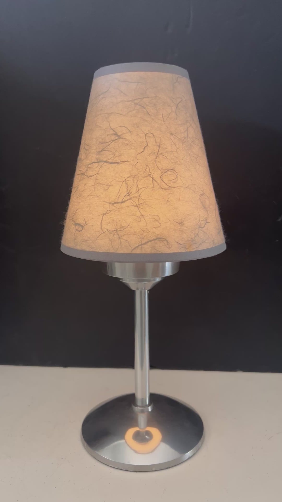 CORDLESS CANDLE LAMPS WITH LAMPSHADES