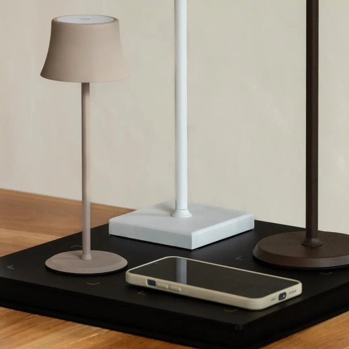 Midnight Black Rechargeable Table Lampe