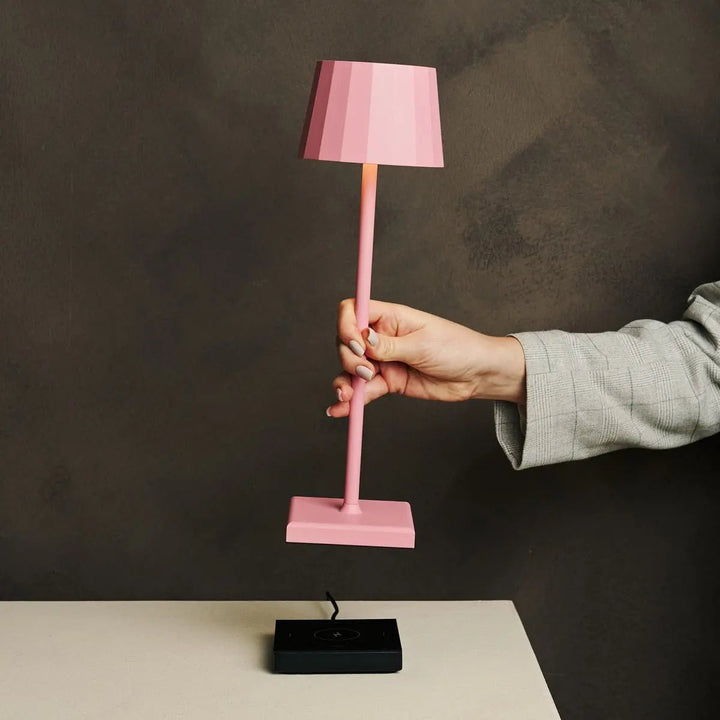 Lampe de table rechargeable rose Flamingo Wouter | Chargement sans fil et autonomie de 120 heures