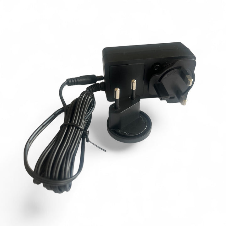 ADAPTATEUR INTERCHANGEABLE uk et europe 12V2A