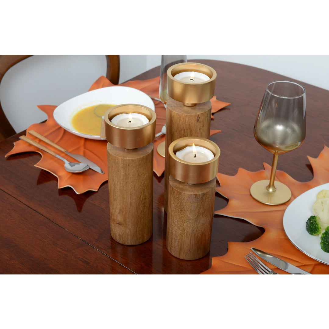 BOUGEOIR EN BOIS OR