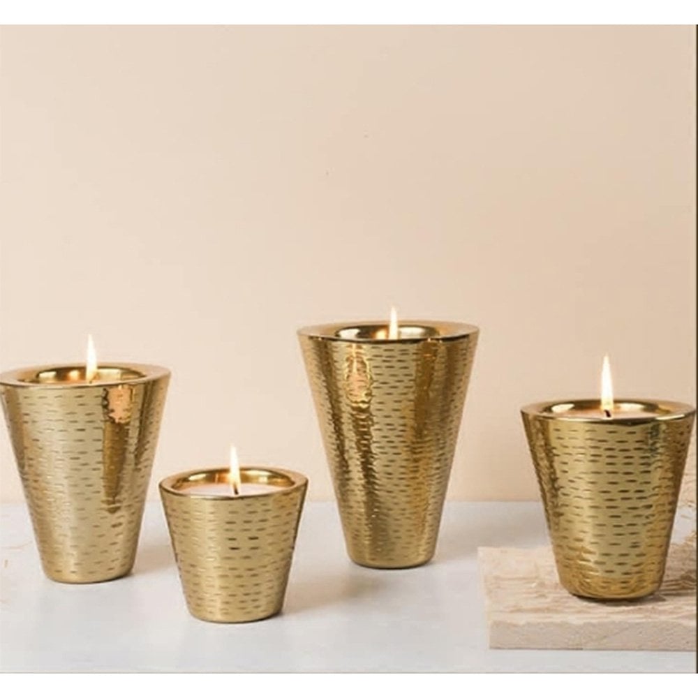 Bougie Parfumée dans bougeoir Martelé Doré 