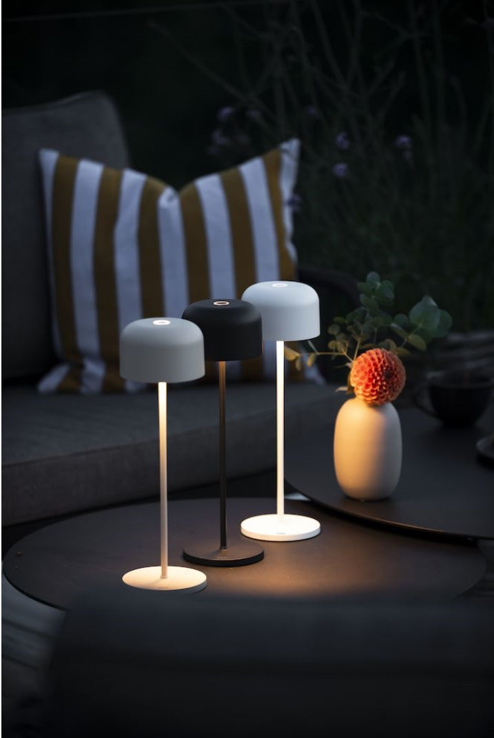 LED lampes rechargeables pour hotels et resurants