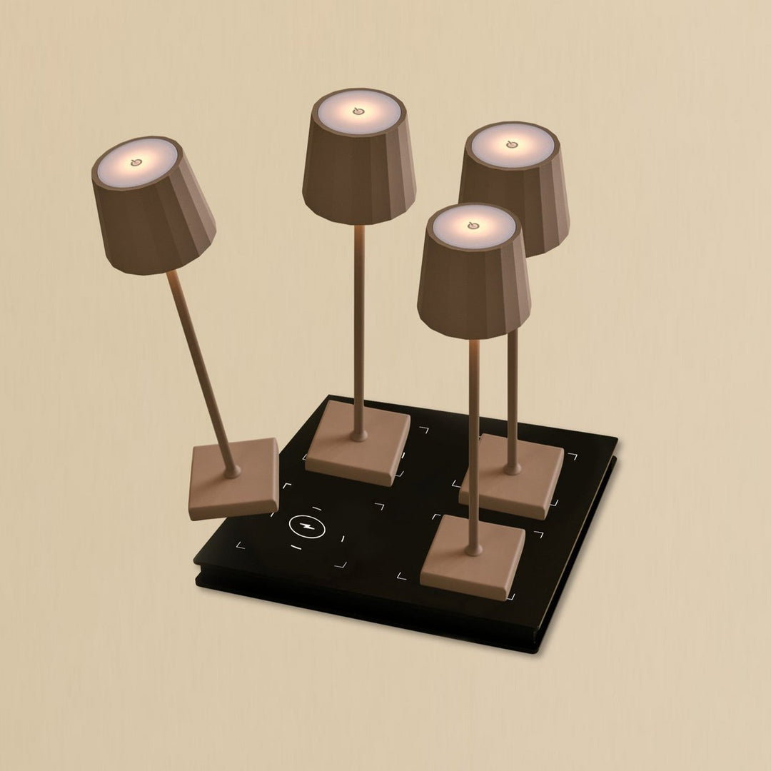 Combi Set Professional – 4 lampes de table rechargeables Wouter Koala Brown et 1 station de recharge sans fil