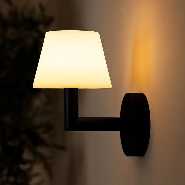 Lampe murale rechargeable en bois noir Ted | Éclairage sans fil et Éclairage à intensité réglable.