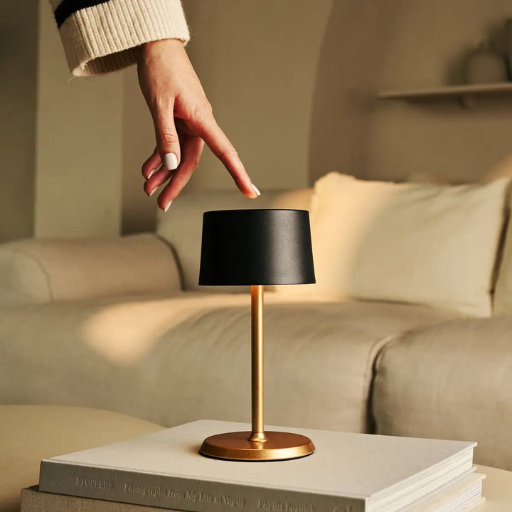 Lampe rechargeable ajustable en hauteur