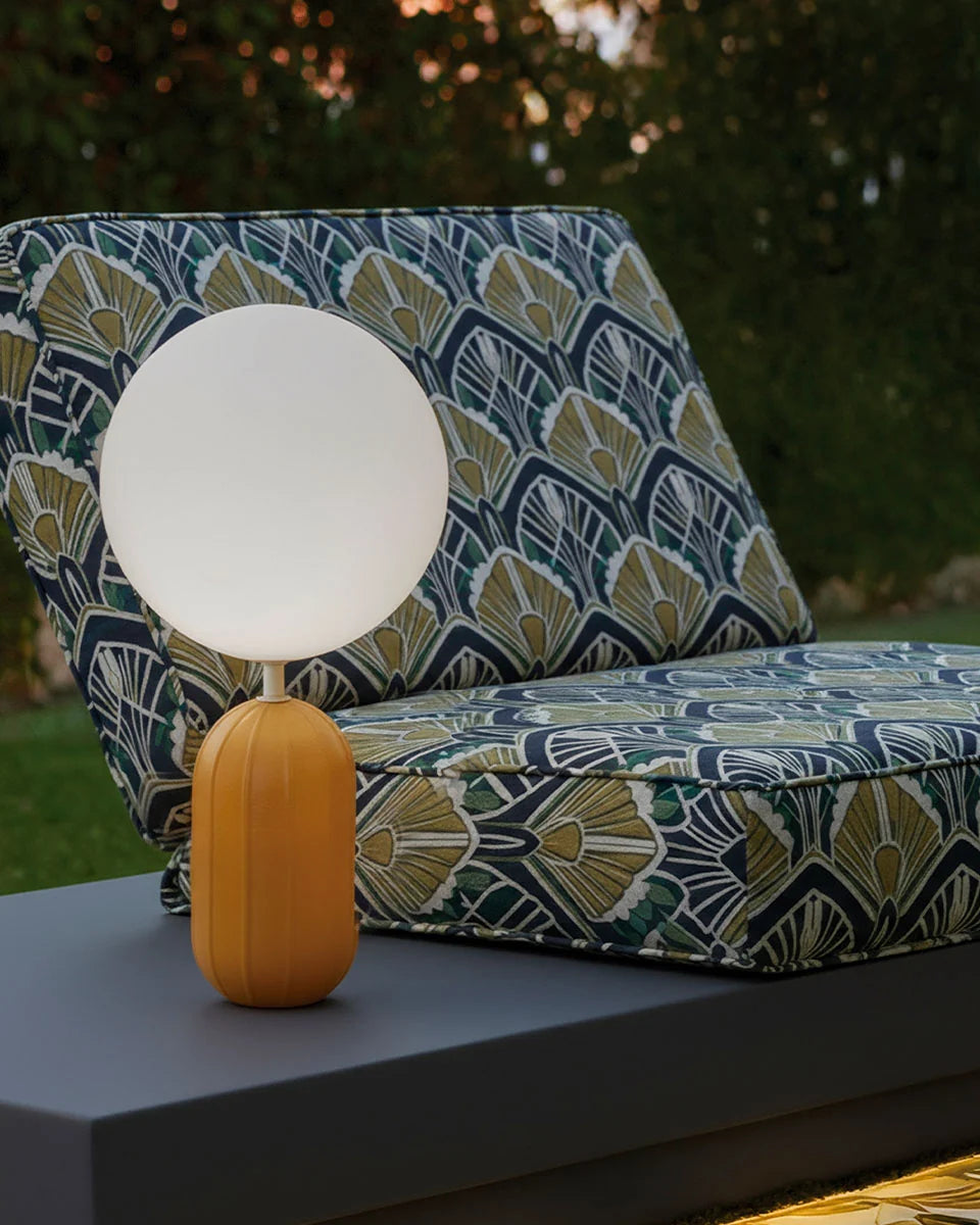 Solaire solaire et rechargeable monica  pour extérieur