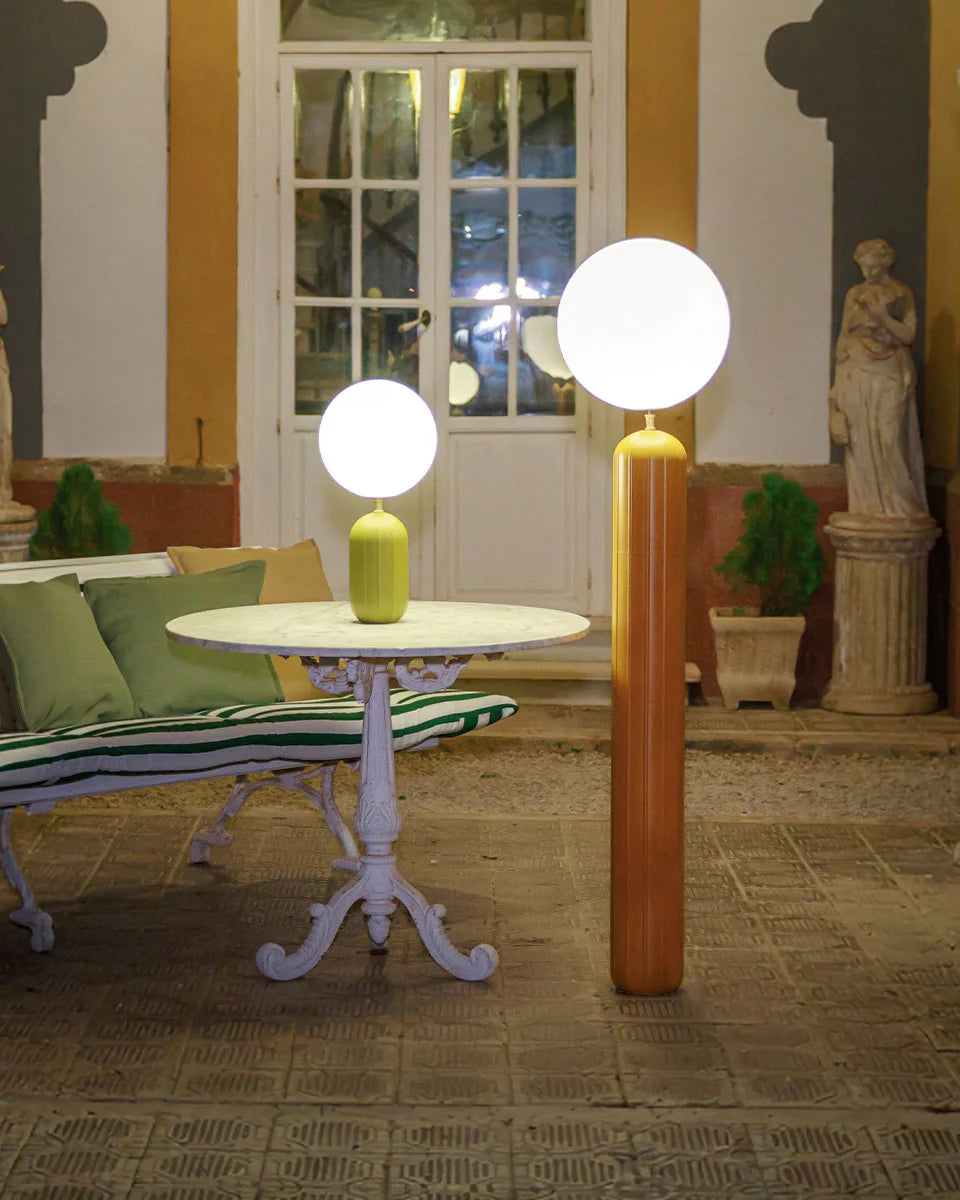 Lampadaire et moutarde solaire et rechargeable pour extérieur
