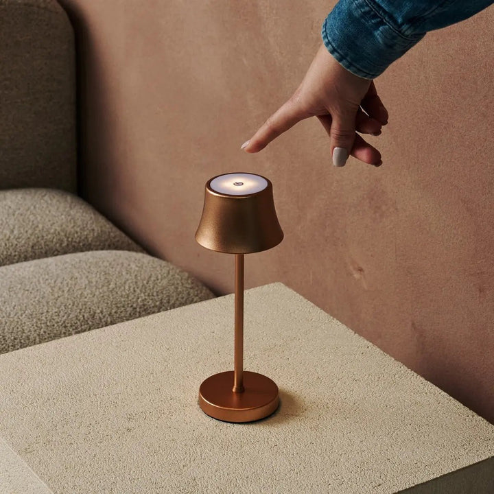 Set Professional-8 Mini lampes Cuivre/Copper & 1 Multi-chargeur 
