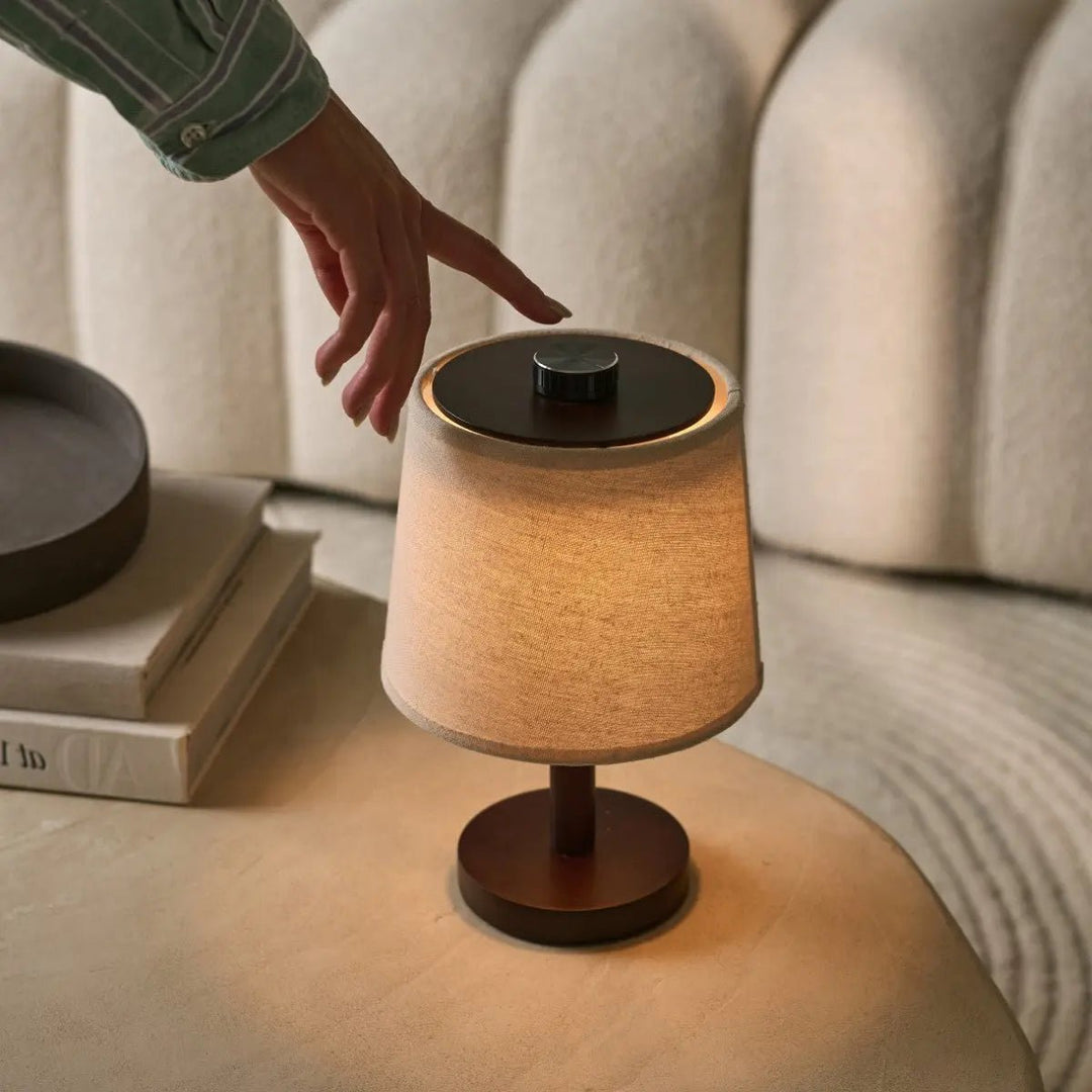 lampe de chevet rechargeable en bois et abat jour lin