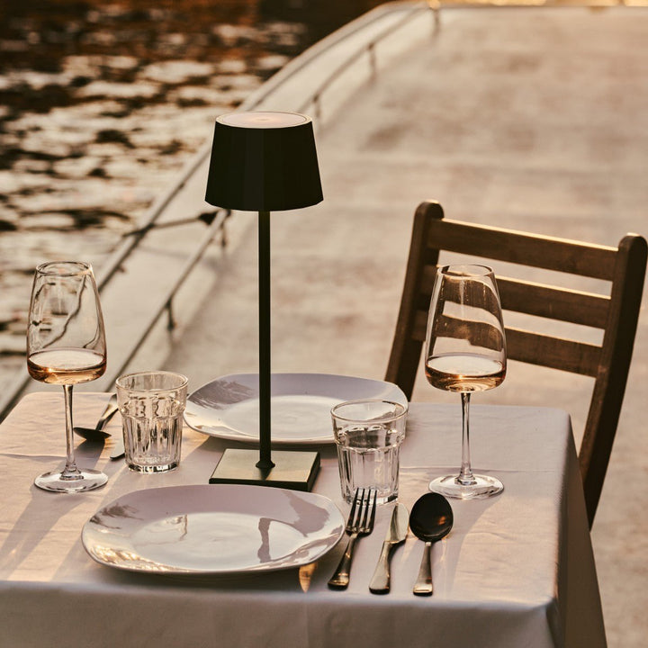 mpe de table bleu sans fil rechargeable pour horeca