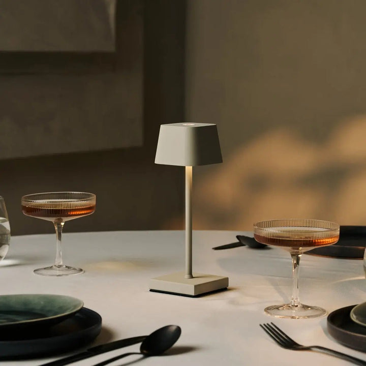 lampe rechargeable gris ombre