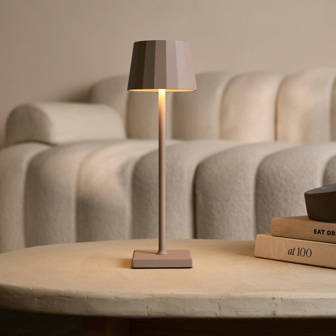 lampes de table rechargeables Wouter Koala Brown & 1 station centrale de charge sans fil avec chargeur technologie Qi