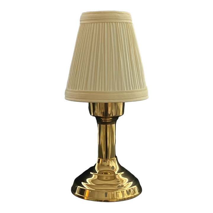 Lampe avec abat-jour effet bougie rechargeable pour horeca